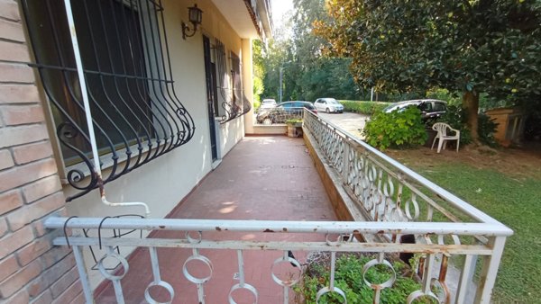 appartamento in vendita a Ferrara in zona Quartesana