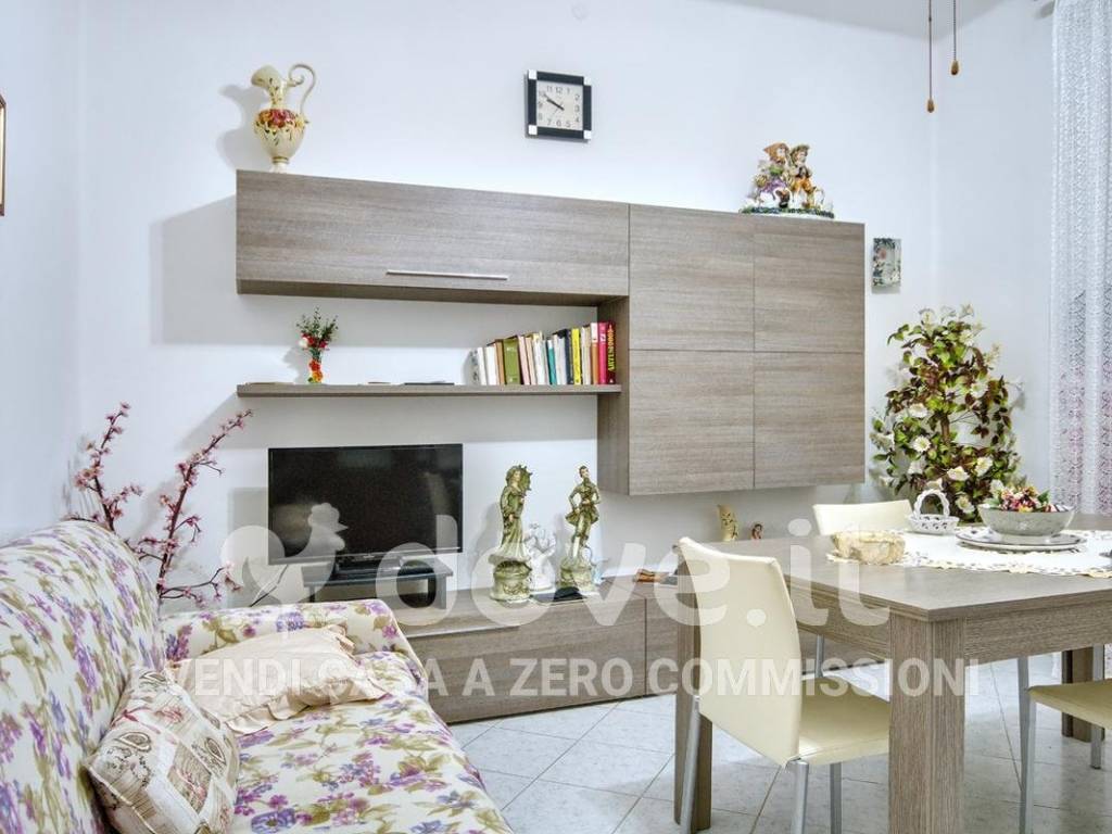 casa indipendente in vendita a Ferrara in zona Pontelagoscuro