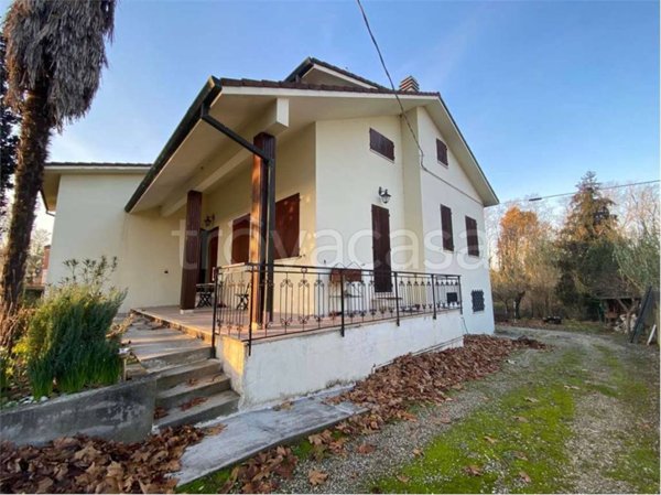 casa indipendente in vendita a Ferrara in zona Cona