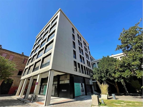 appartamento in vendita a Ferrara in zona Centro Storico