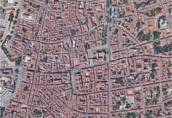 negozio in vendita a Ferrara in zona Centro Storico