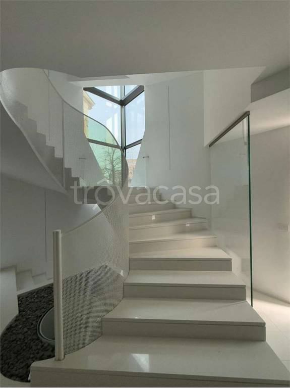 appartamento in vendita a Ferrara in zona Centro Storico