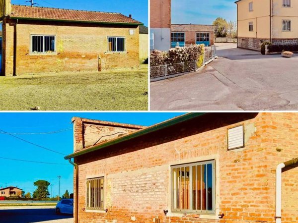 locale commerciale in vendita a Ferrara in zona Boara