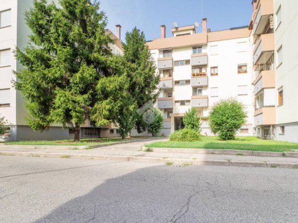 appartamento in vendita a Ferrara in zona Centro Storico