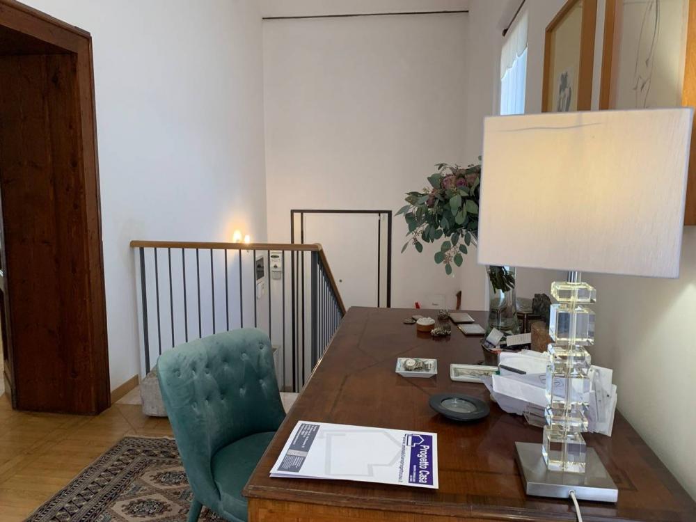 casa indipendente in vendita a Ferrara in zona Centro Storico