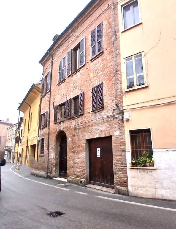 appartamento in vendita a Ferrara in zona Centro Storico