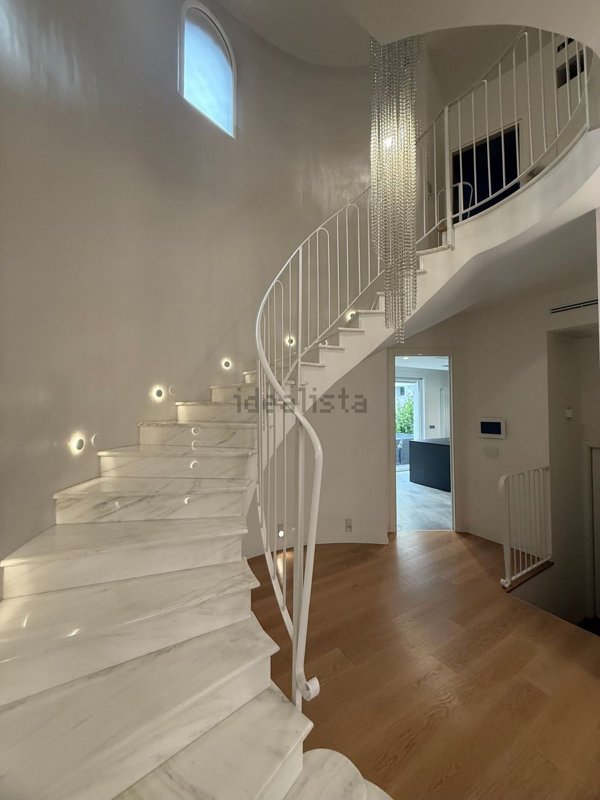 casa indipendente in vendita a Ferrara in zona Centro Storico