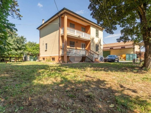 casa indipendente in vendita a Ferrara in zona Porotto / Cassana