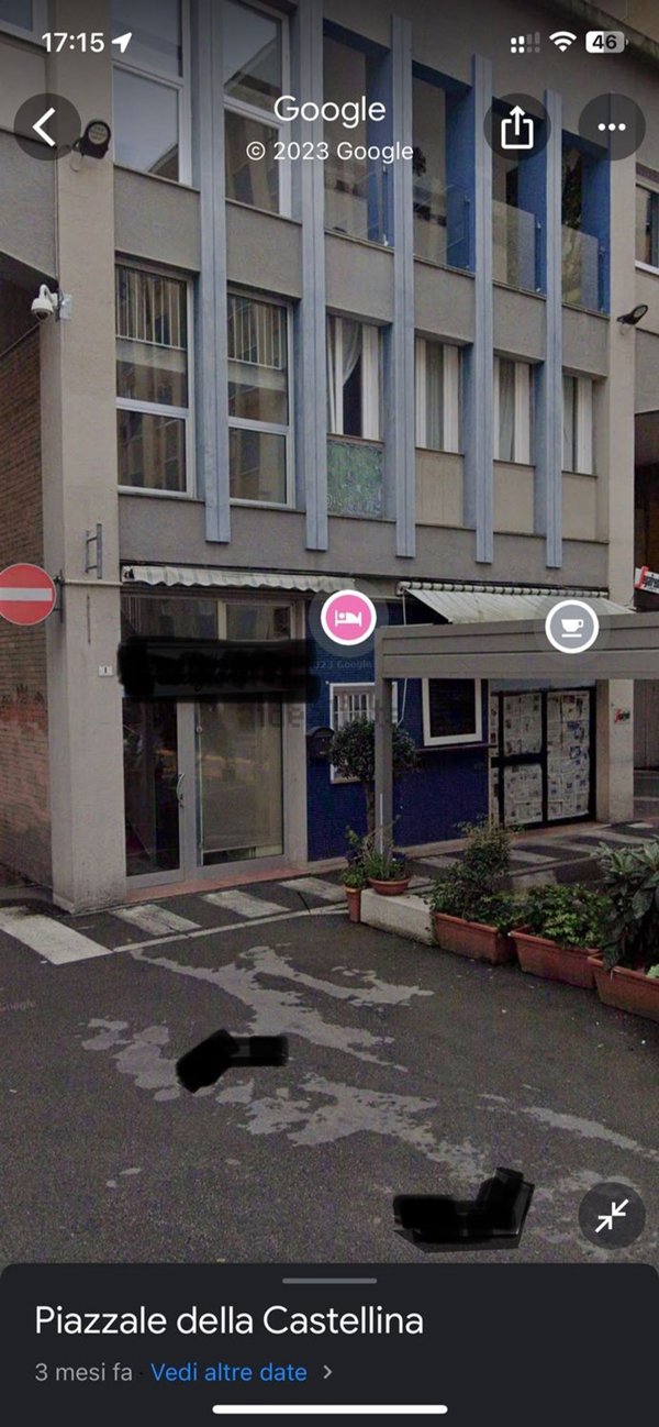 locale commerciale in vendita a Ferrara