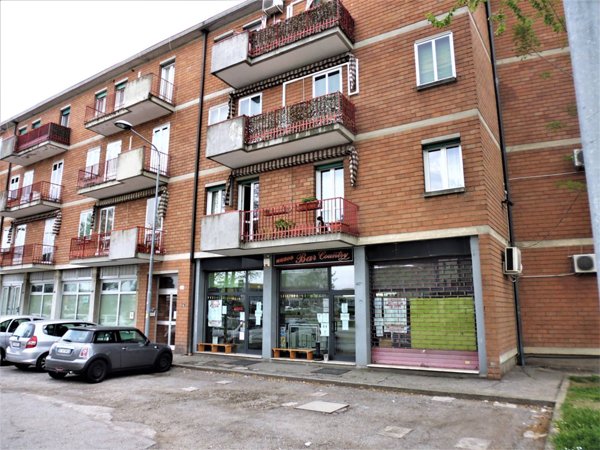 negozio in vendita a Ferrara in zona San Martino