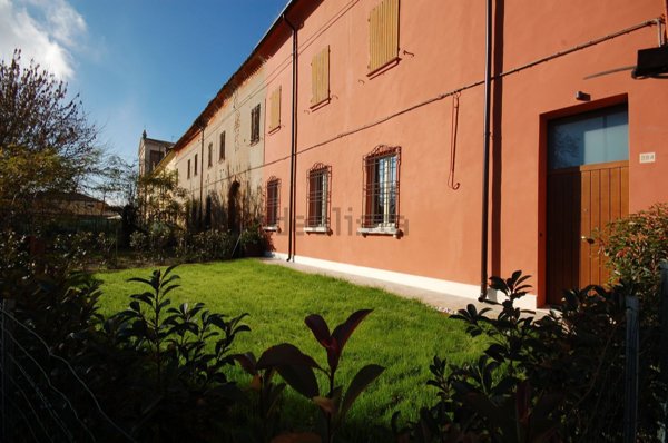 casa semindipendente in vendita a Ferrara in zona Baura