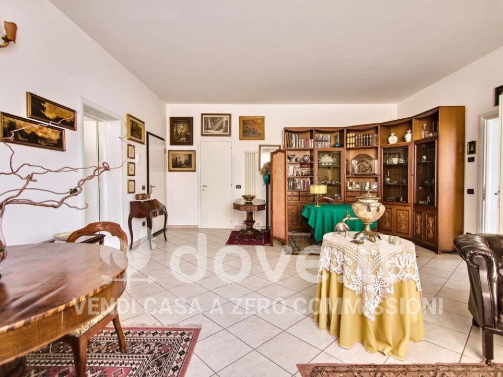 appartamento in vendita a Ferrara in zona Centro Storico