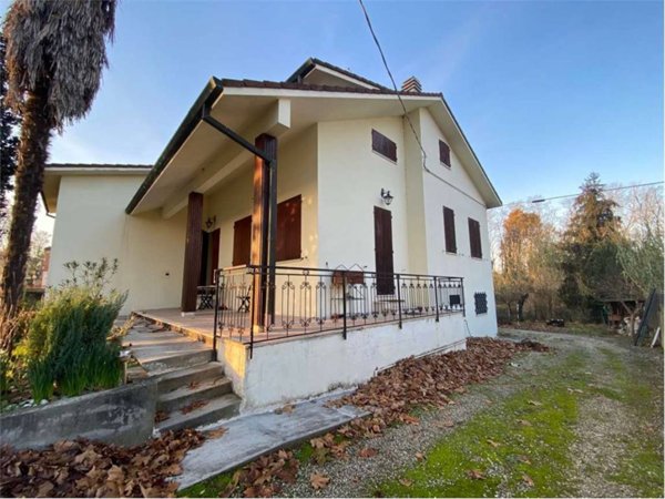 casa indipendente in vendita a Ferrara in zona Cona