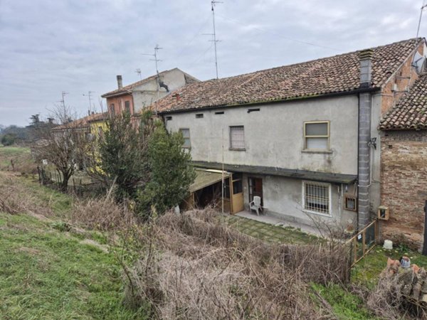 casa indipendente in vendita a Ferrara in zona Francolino