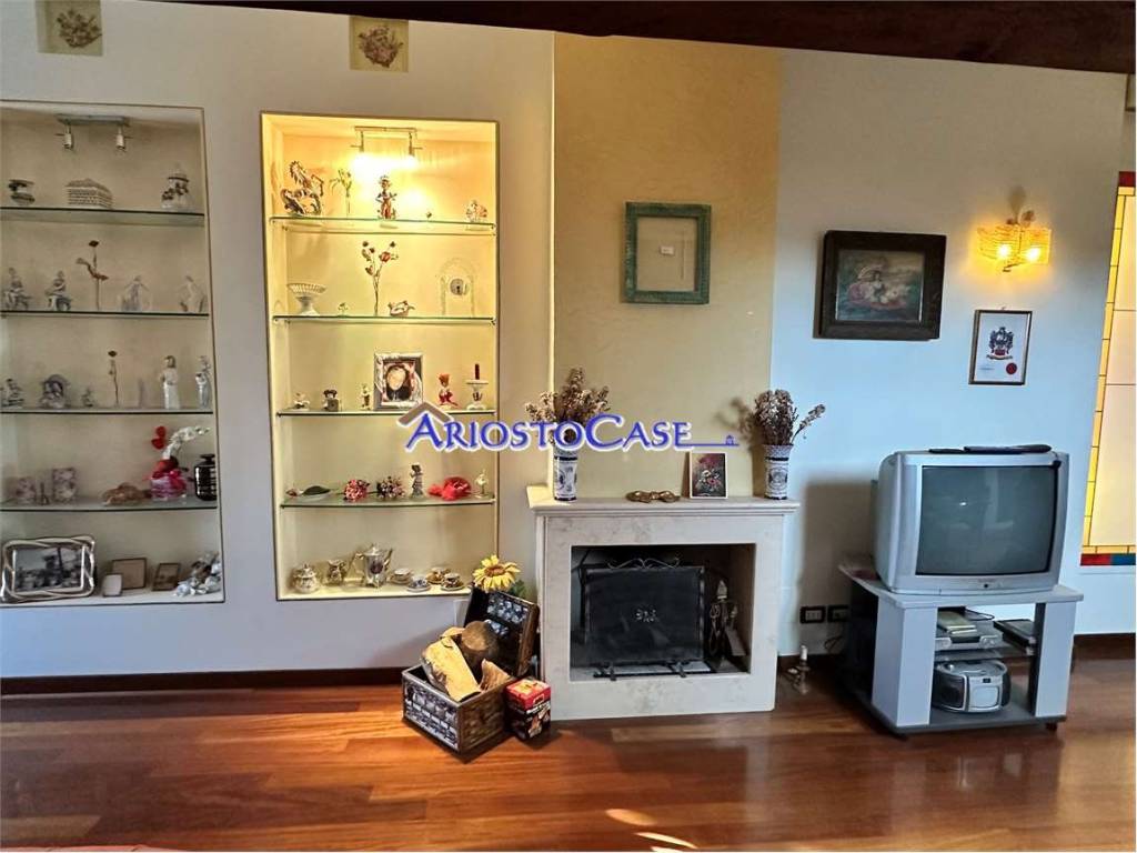 appartamento in vendita a Ferrara in zona Centro Storico