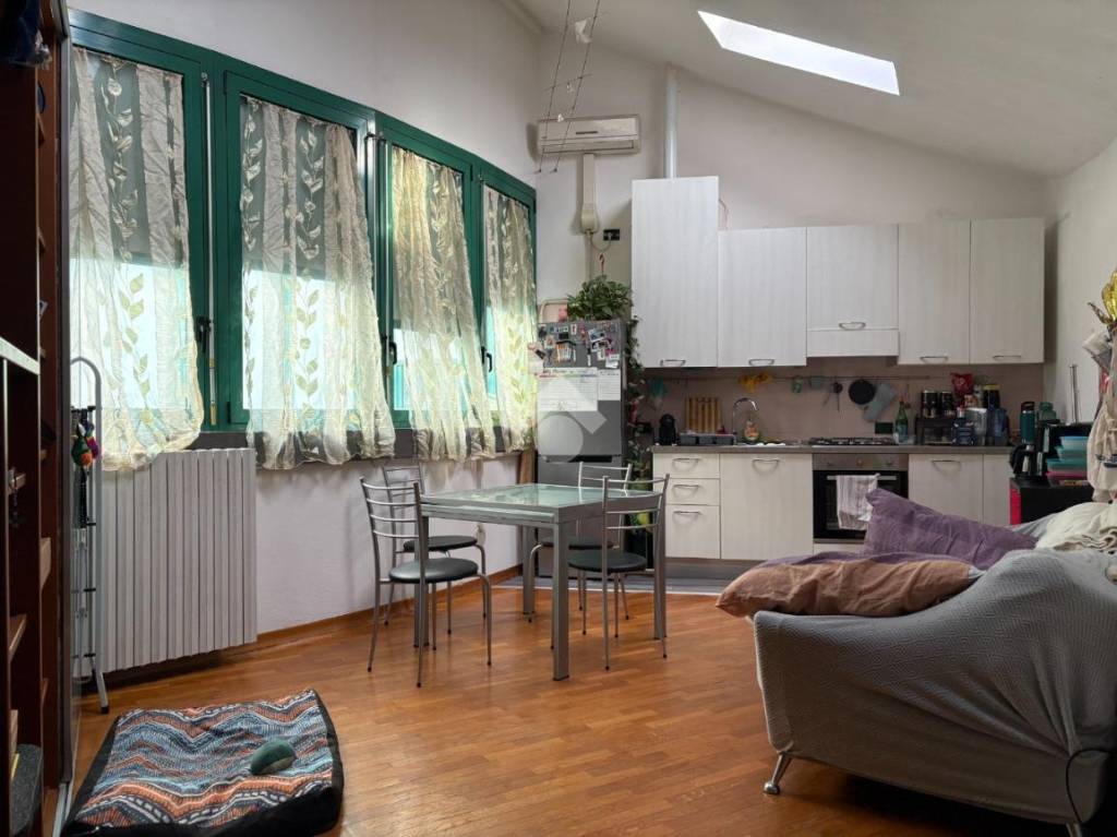 appartamento in vendita a Ferrara in zona Centro Storico