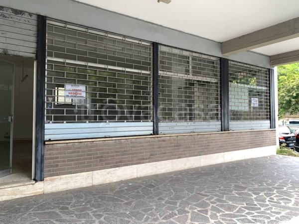 negozio in vendita a Ferrara