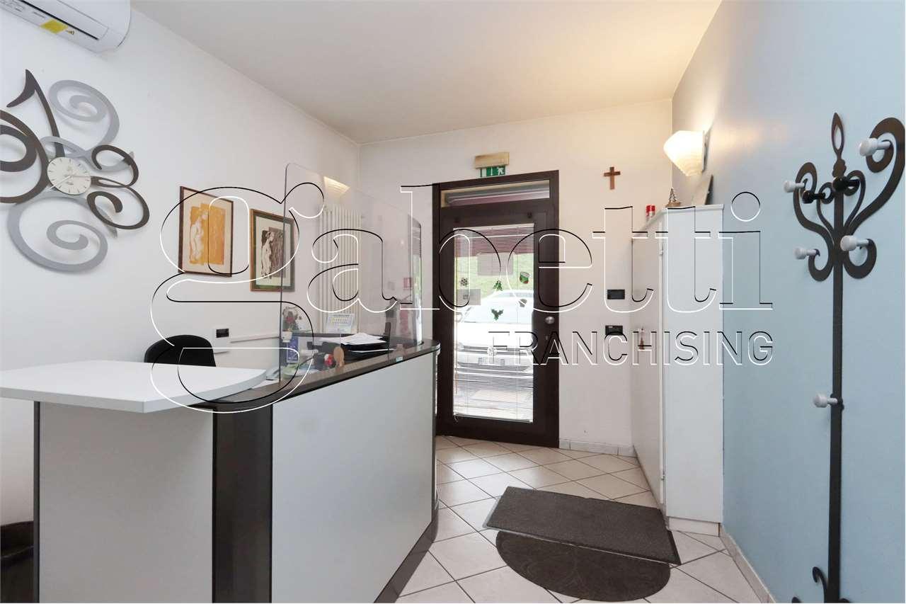 esavano in vendita a Ferrara