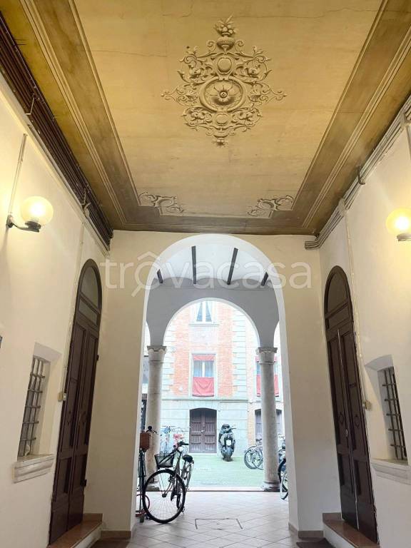 appartamento in vendita a Ferrara in zona Centro Storico