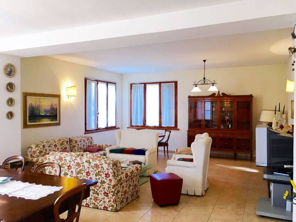 casa indipendente in vendita a Ferrara in zona Cocomaro di Focomorto