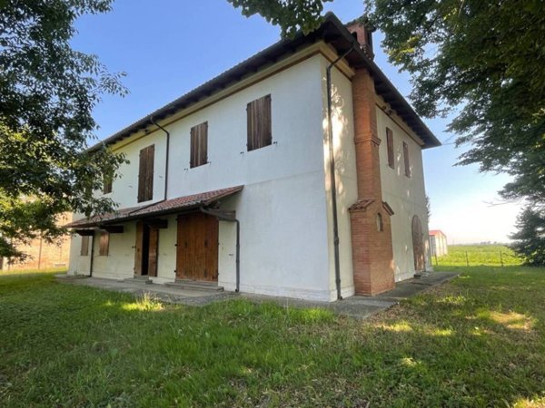 casa indipendente in vendita a Ferrara in zona San Martino