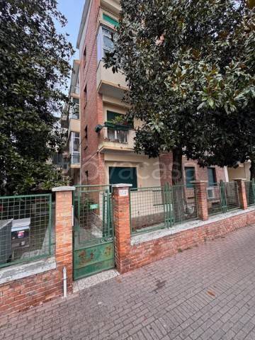 appartamento in vendita a Ferrara in zona Centro Storico