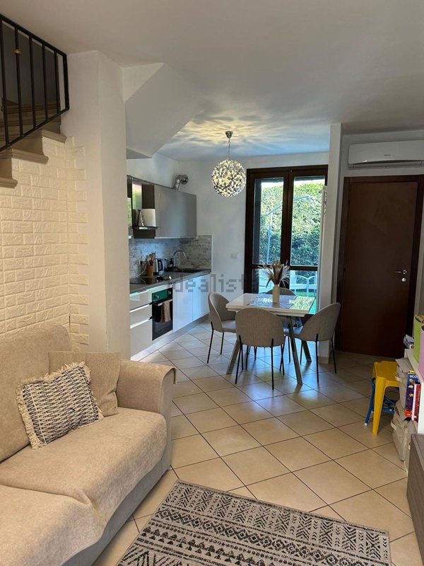 casa semindipendente in vendita a Ferrara in zona Francolino