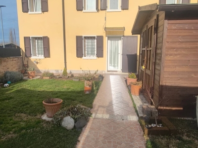 casa indipendente in vendita a Ferrara in zona San Martino