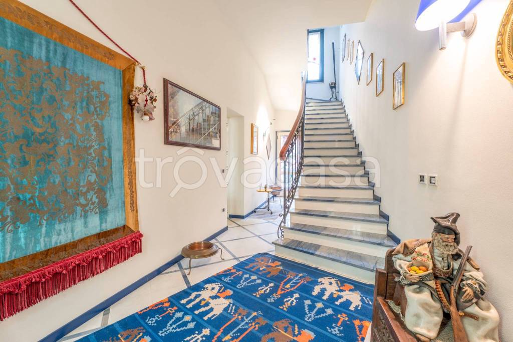 casa indipendente in vendita a Ferrara in zona Centro Storico