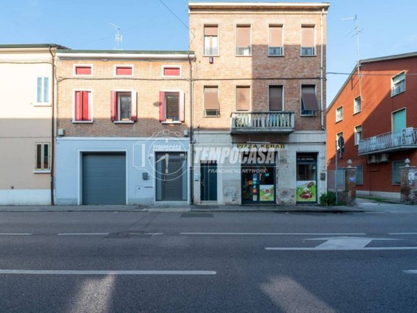 appartamento in vendita a Ferrara in zona Arianuova