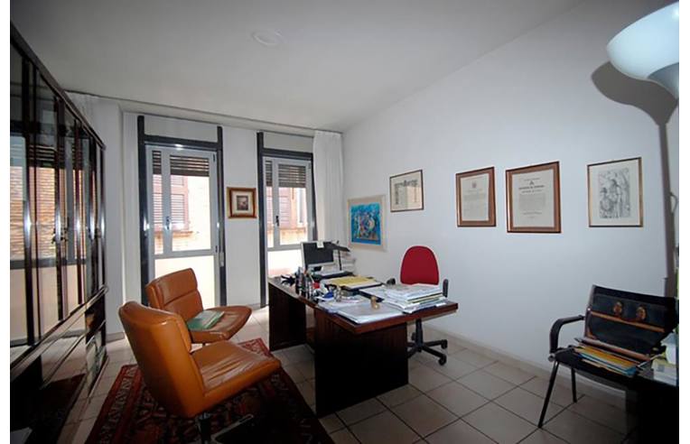 appartamento in vendita a Ferrara in zona Centro Storico