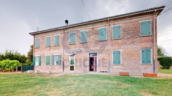 casa indipendente in vendita a Ferrara in zona Porotto / Cassana