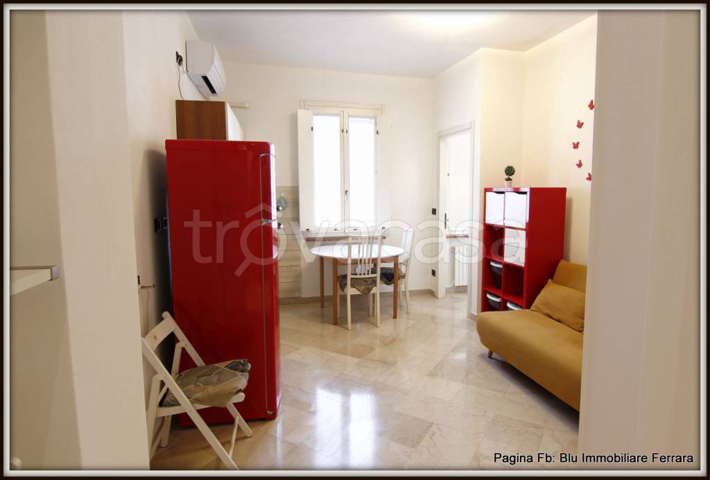 appartamento in vendita a Ferrara in zona Centro Storico