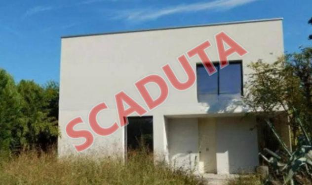 casa indipendente in vendita a Ferrara