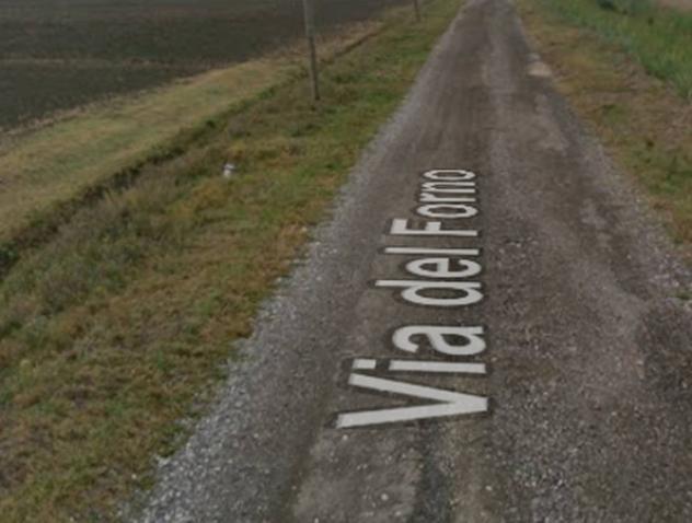 locale commerciale in vendita a Ferrara in zona Marrara