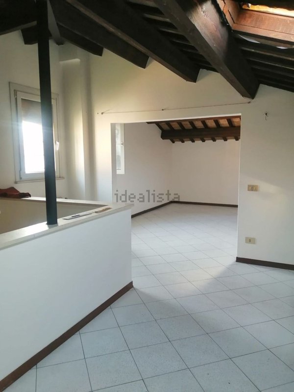 casa indipendente in vendita a Ferrara in zona Centro Storico