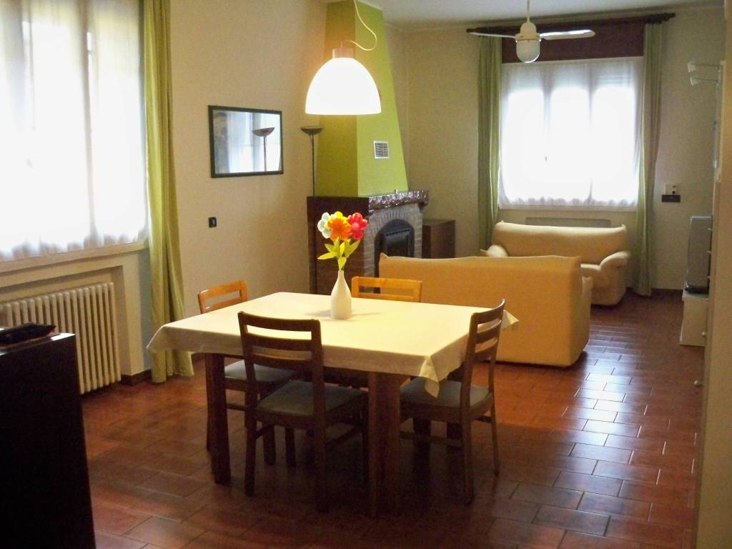 casa indipendente in vendita a Ferrara in zona Chiesuol del Fosso