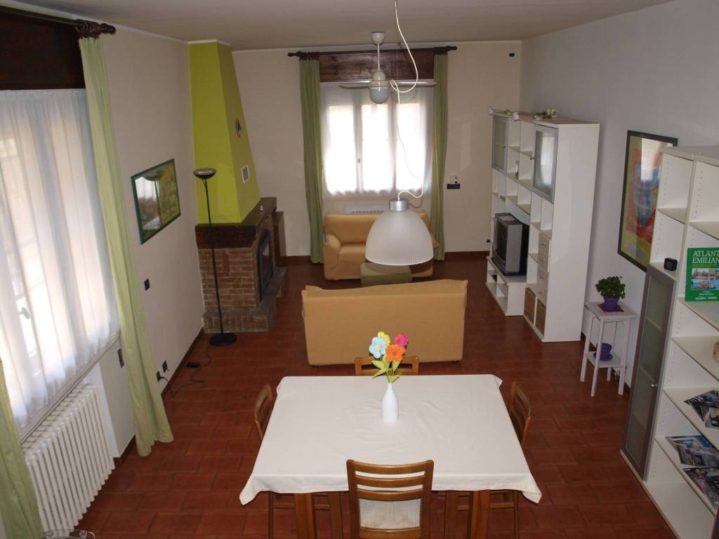 casa indipendente in vendita a Ferrara in zona Chiesuol del Fosso