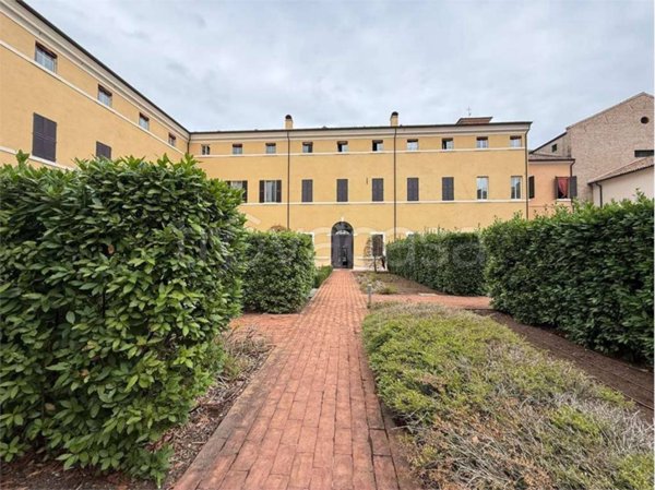 appartamento in vendita a Ferrara in zona Centro Storico