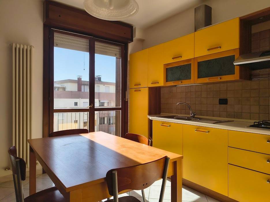 appartamento in vendita a Ferrara in zona Centro Storico