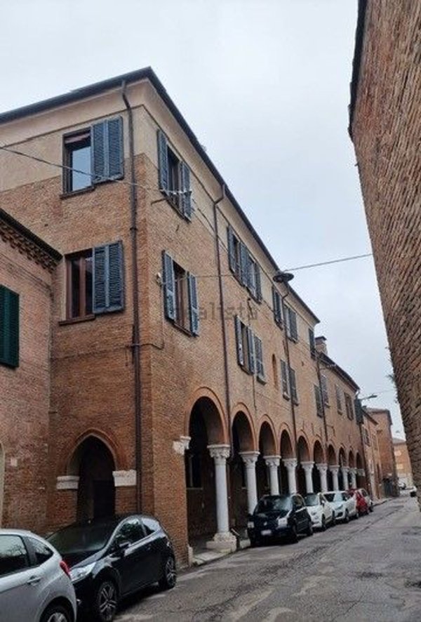 appartamento in vendita a Ferrara in zona Centro Storico