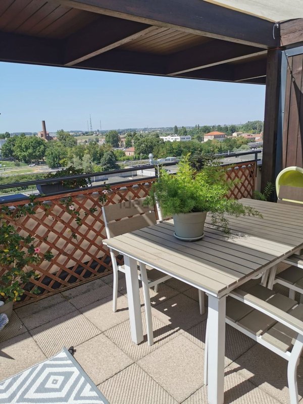 appartamento in vendita a Ferrara in zona Centro Storico