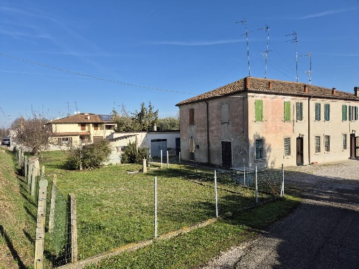 casa indipendente in vendita a Ferrara in zona Cona