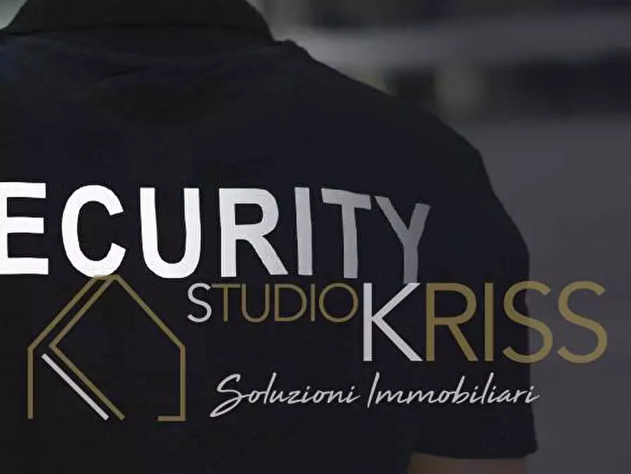 negozio in vendita a Ferrara