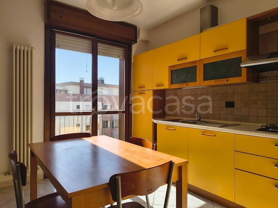 appartamento in vendita a Ferrara in zona Centro Storico