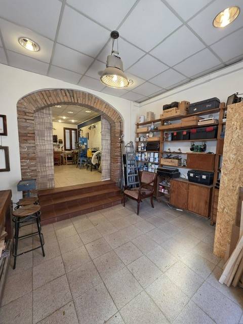 negozio in vendita a Ferrara in zona Centro Storico