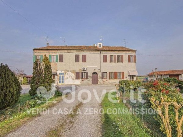 casa indipendente in vendita a Ferrara in zona Monestirolo