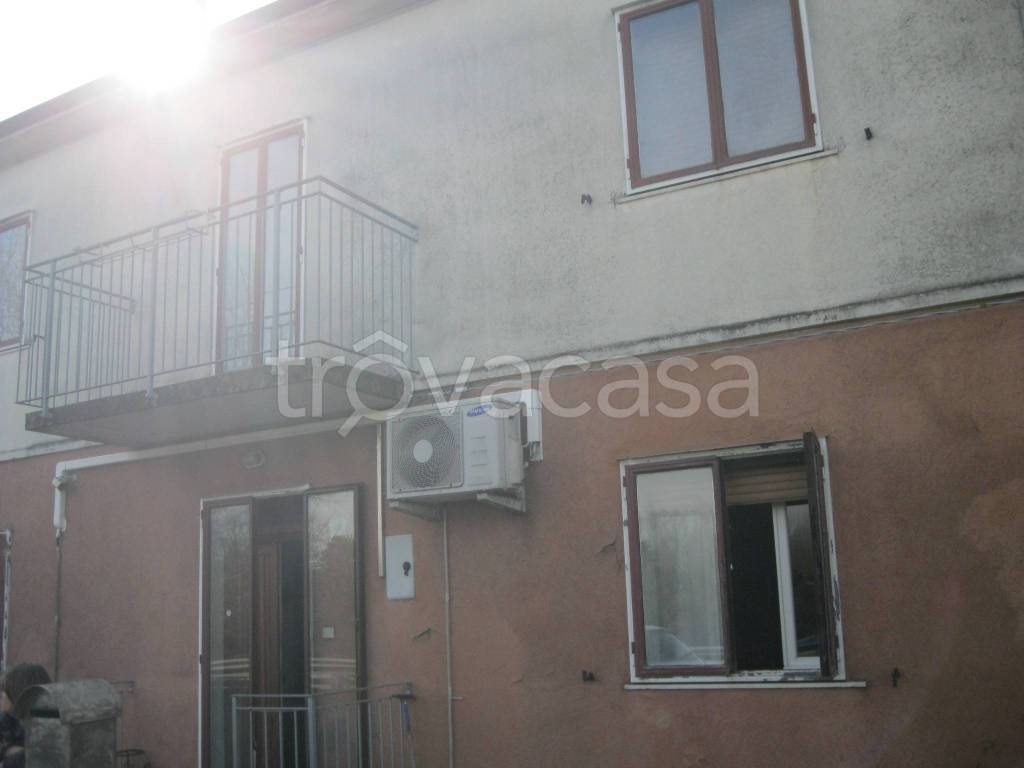 casa indipendente in vendita a Ferrara in zona Porotto / Cassana