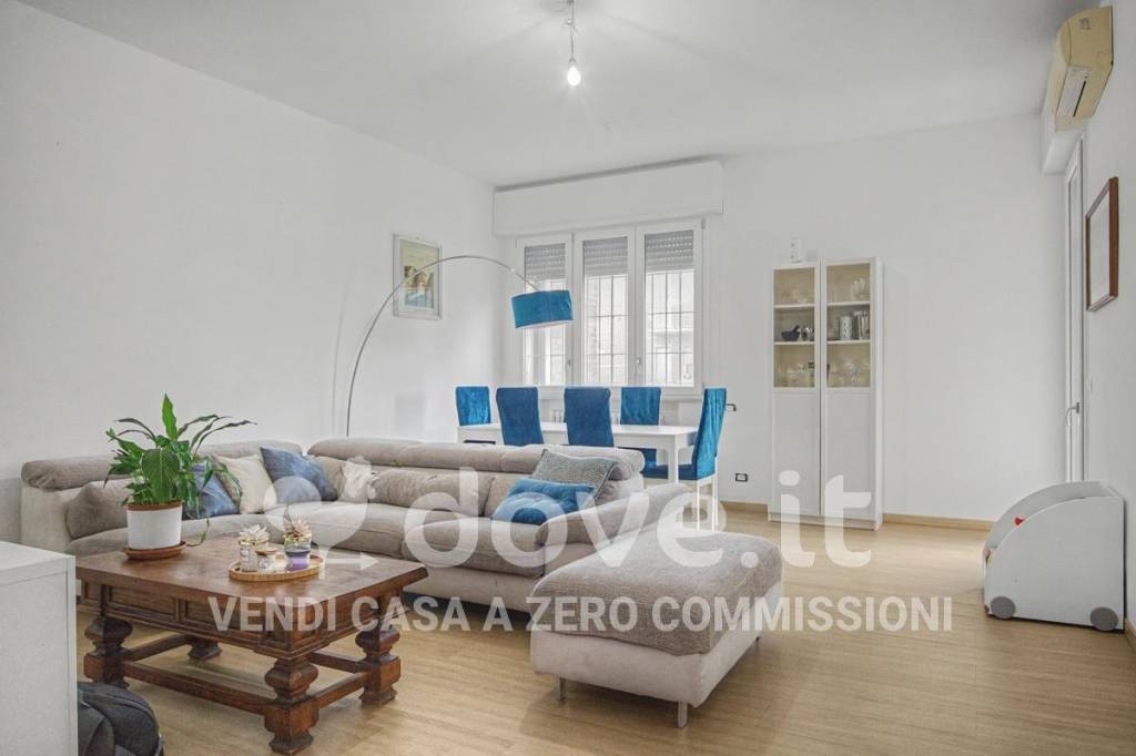 appartamento in vendita a Ferrara in zona Centro Storico