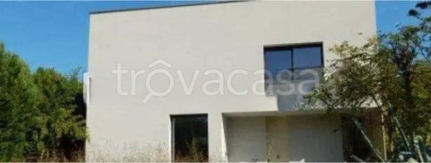 casa indipendente in vendita a Ferrara